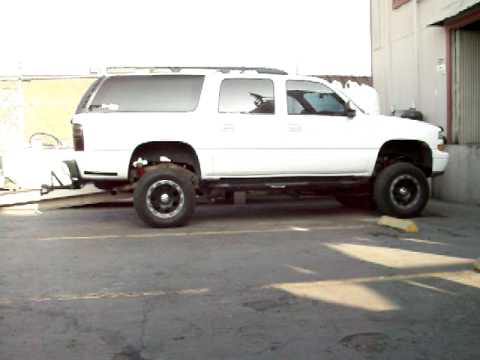 chevy suburban z71