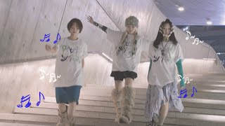 Download lagu 용용 (YongYong) - Vivienne Girl (with. 이도 of 원어스 (ONEUS)) mp3