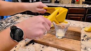 Lemon Squeezer That Gets Double the Juice