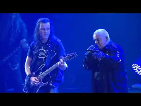 Videoclip de Cut Me Out (Live) — U.D.O.