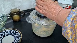 Download the video "Grandma's Natural Honey Yogurt"