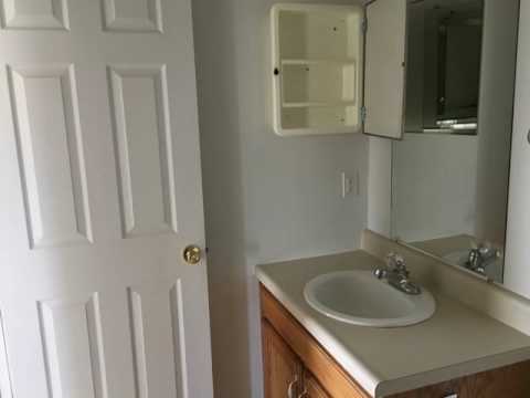 4J Apartments: 1 Bed, 1 Bath, Unfurnished (Sesame)