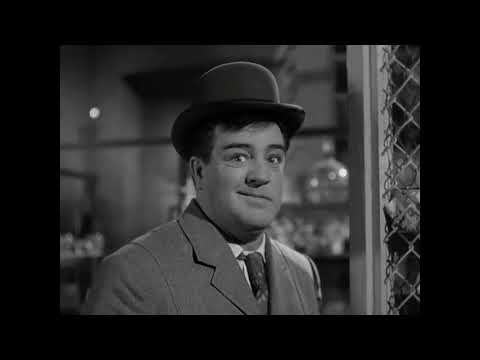 Abbott And Costello Meet Dr. Jekyll and Mr. Hyde - Tubby Entra no Laboratório
