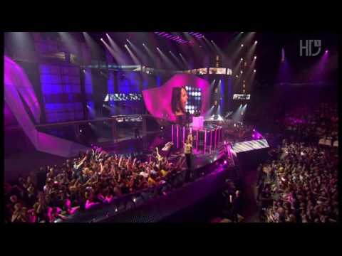 Milk Inc  feat  Sylvy - Whisper & I Don't Care [Live @ TMF Awards 2004]