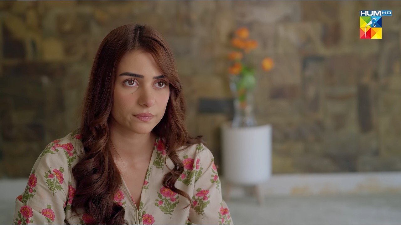 Sameer Aur Manal Ki Pictures Leak Ho Gayi...! Musafat - HUM TV