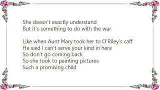 Fairground Attraction - Station Street Lyrics