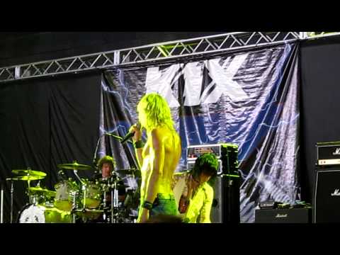 "Blow My Fuse" in HD - Kix 6/19/10 M3 Festival in Columbia, MD