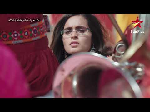 Thumbnail of the video: Yeh Rishtey Hain Pyaar Ke | Abir's Poetry