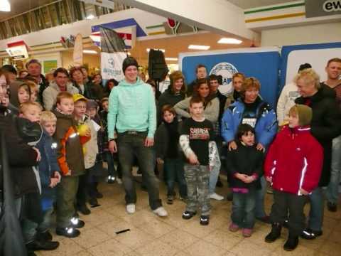 Autogrammstunde mit Arminia Bielefeld in Herford - 2/2