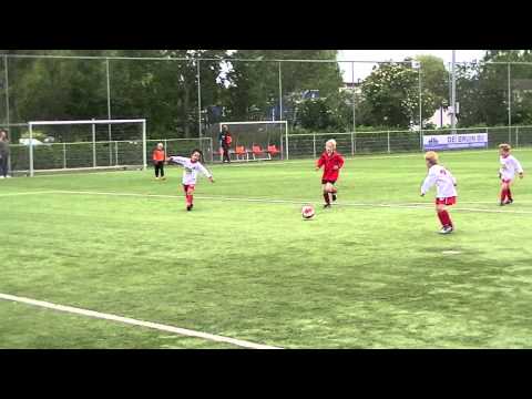 Laatste wedstrijd RKDEO F16 (2012)