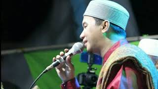 Download lagu LIRIK SHOLAWAT OY ADEK BERJILBAB BIRU || GUS ALDI TERBARU mp3