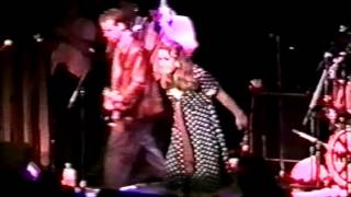 No Doubt - "Different People" Live in Los Angeles (6/30/1993)