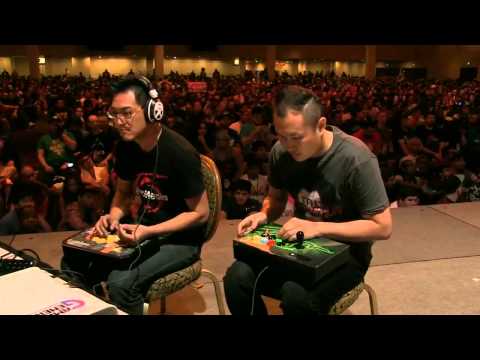 Infiltration Chun Li, Juri vs Gamerbee Elena, Adon   EVO 2015 USF4   Top 8 Losers Finals