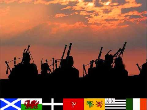 Carlos Núñez - "The three pipers"