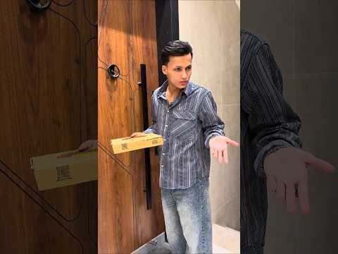 هسه انت شورطك وتضحك على هذاك 😂#رياكشن #رياكشنات_مضحكه #fypシviral #مقاطع_ضحك #منشن لايك متابعه