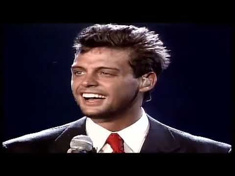 Luis Miguel- Tengo Todo Excepto a Ti- La Incondicional (1994 ) el concierto(720P_HD)
