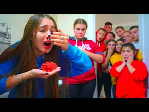 Confrontation à l'école! | Diana INTELLO vs Marusya BOMBASSE | La vie de Diana