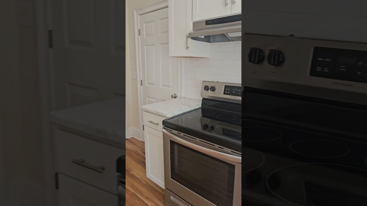 Video Tour Thumbnail