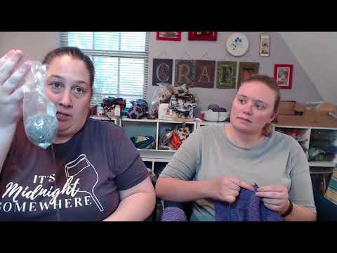 TheKnitGirllls Ep398 - Side Eye
