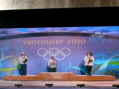 JUSTYNA KOWALCZYK  NA ZLOTYM  PODIUM I HYMN POLSKI!!!!