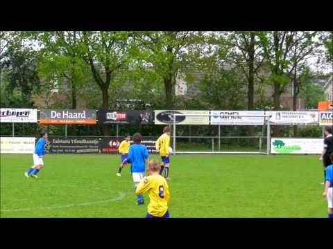 20120505 Hoeven D1 - Internos D2: 1-1