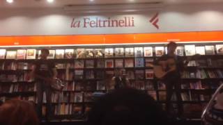 Zen Circus - Sestri Levante (feltrinelli roma 24.1.2014)