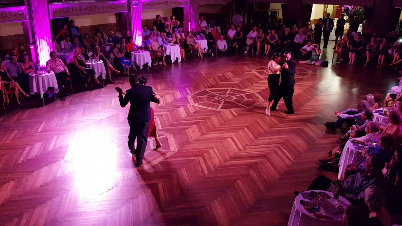 Jonathan Saavedra/Maria Ines Bogado e Roberto Zuccarino e Clarissa Aragon