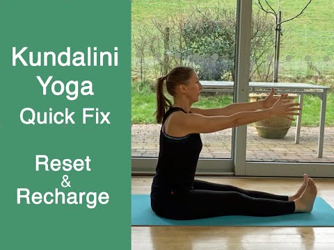 12 Minute Kundalini Quick Fix I Yoga Practice