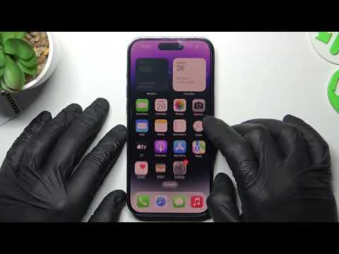 Turning on the new iPhone 14 Pro and checking the boot animation