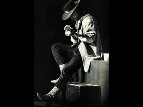 Stevie Ray Vaughan-Sweet Home Chicago (live 26.08.90) pt 1