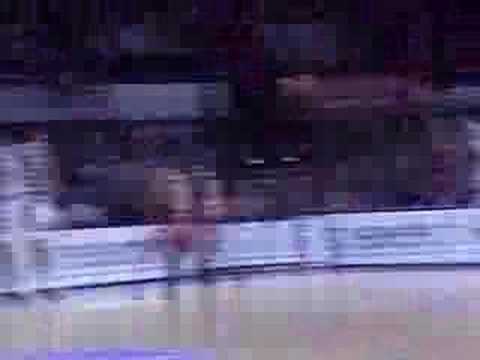 02 04-12-07 BCO-Red Star Belgrado - Fout op Chuck....mpg