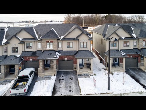 #7-324 Equestrian Way, Cambridge Home for Sale - Real Estate Properties for Sale