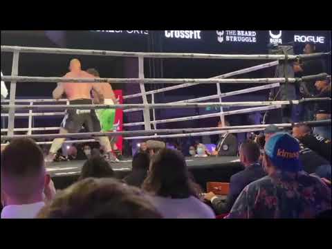 Devon Larrat vs Thor Bjornsson (boxing match)