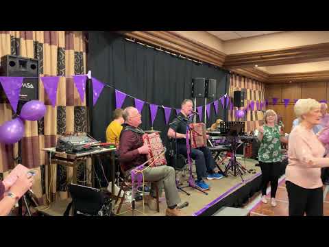 Home to Donegal - Dermot Lyons