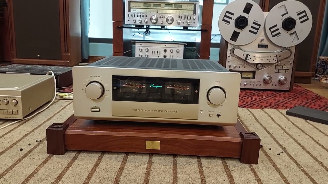 Amply Accuphase E-408 có remoter rin giá 76tr LH 0974.43.43.43 ship toàn quốc