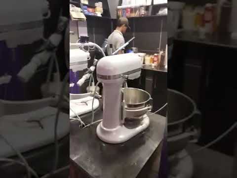 Liquid Nitrogen Ice Cream By Scream - Video by Azeem Ibrahim