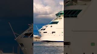 Rhapsody of the Seas 🛳️ #royalcaribbean  #travel #cruiseship #yt #vacation #shorts #travelshorts