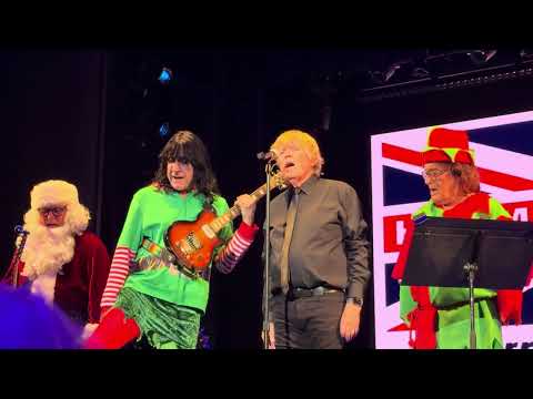 Herman’s Hermits Starring Peter Noone / There’s A Kind of Hush, Silent Night