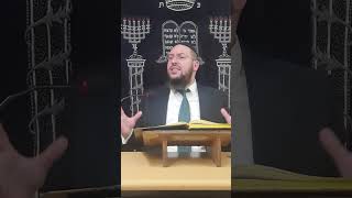 דקה של הלכה הגאון הרב יעקב ישראל הכהן הלכות ציצית #57 (דר וסוחרת - הלוויין של מרן) - התמונה מוצגת ישירות מתוך אתר האינטרנט יוטיוב. זכויות היוצרים בתמונה שייכות ליוצרה. קישור קרדיט למקור התוכן נמצא בתוך דף הסרטון