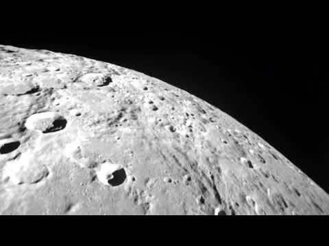 月の裏側の映像