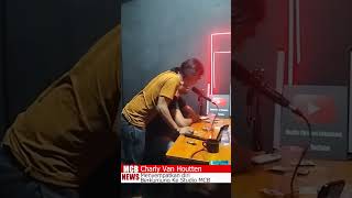 Download lagu Ternyata Begini Suara Asli Charli VHT #cirebon #charlysetiaband #charliest12  #cover #coversong mp3