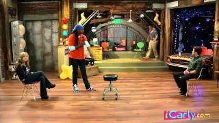 iCarly Blow Power: Sam vs Freddie
