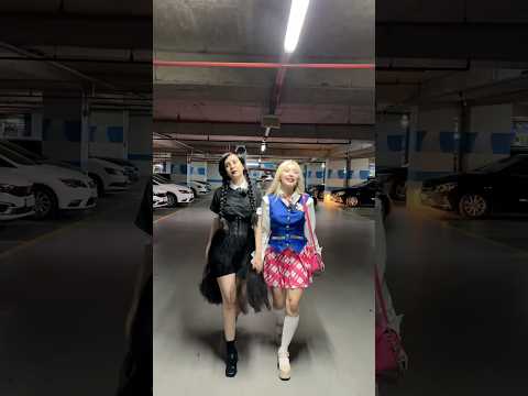 Otoparkta şarkı söylediğimiz için bizi kovdular #cosplay