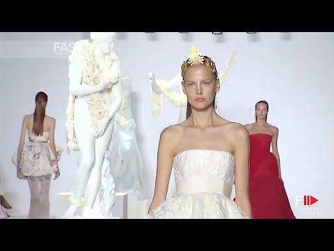 GIAMBATTISTA VALLI Haute Couture Fall 2013 Paris - Fashion Channel
