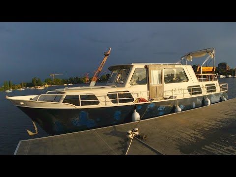Water System Refit on 1978 40ft Yacht - Ep. #46 - Vintage Yacht Restoration Vlog