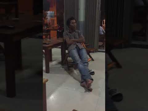 Xin em hãy yêu anh