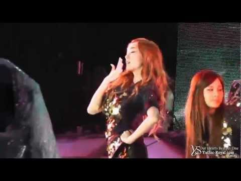 [YSRY Fancam] Jessica Yuri 121125 MrTaxi SMT BKK