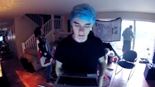 Waterparks: ANSWERS THE INTERNETS QUESTIONS (Also Dances)