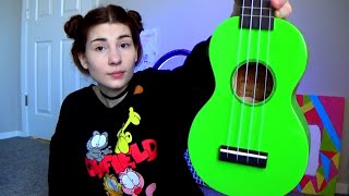 Video thumbnail for Is the Mahalo Rainbow Series MR1 Soprano Ukulele ANY GOOD? (Ukulele Demo and Review) by Jaded Alice