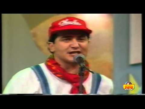 ZAPATO VELOZ - Tractor amarillo (TV)
